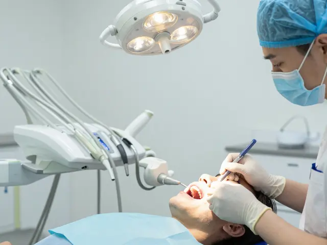 Kolik stojí vytrhnutí 8? Cena e-max korunky v roce 2026